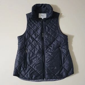 G.H. Bass & Co. Women's Black Quilted Vest